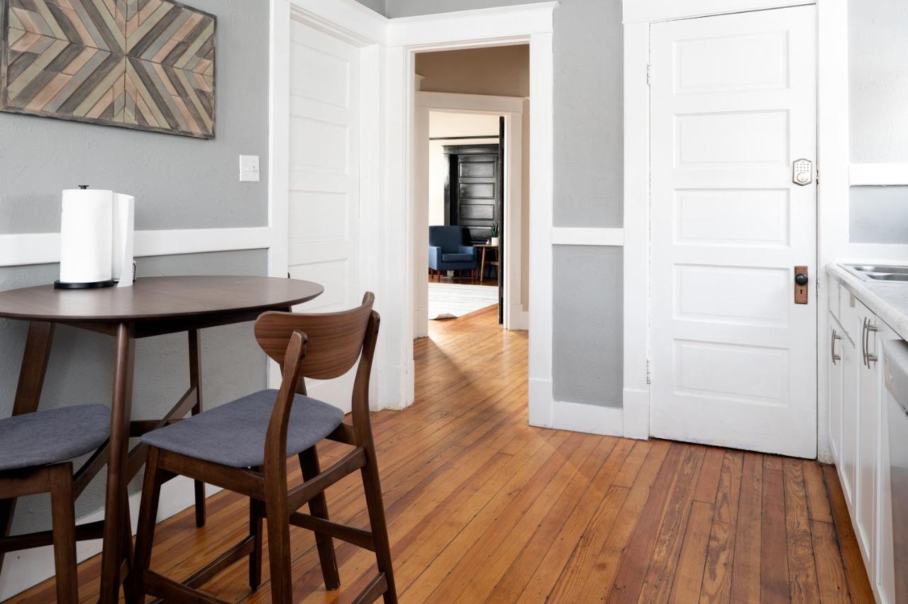 Updated 3 Bedroom Unit With Balcony! Cape Girardeau Eksteriør bilde